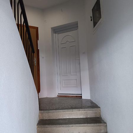 Apartman Sonja Ostello Ragusa Esterno foto